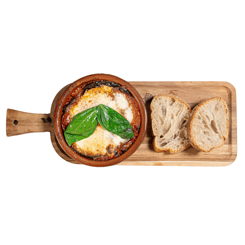 Provolone con tomate y orégano